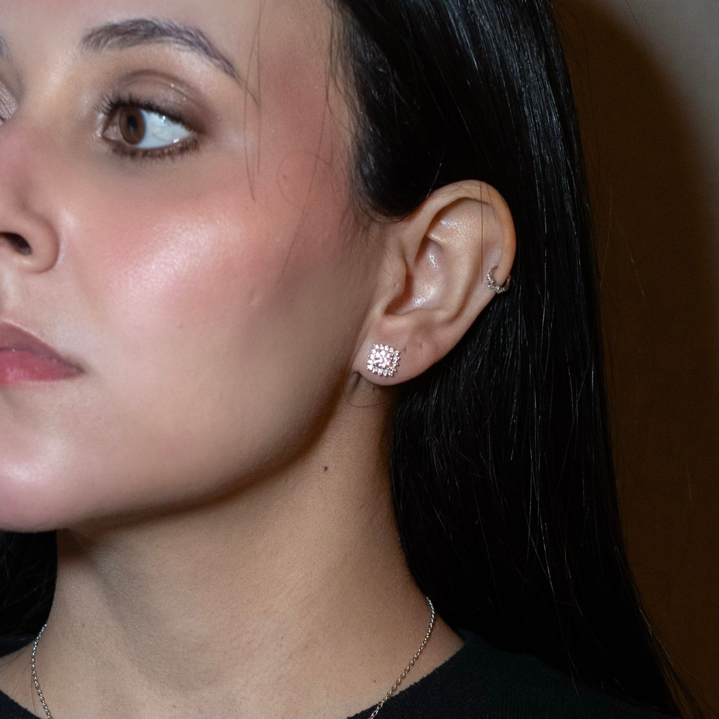 Brinco Quadrado de Moissanita