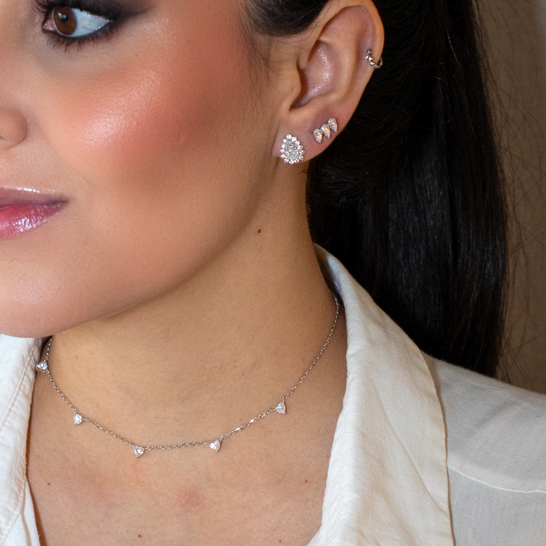 Colar Choker 5 Corações Moissanita 1,50ct