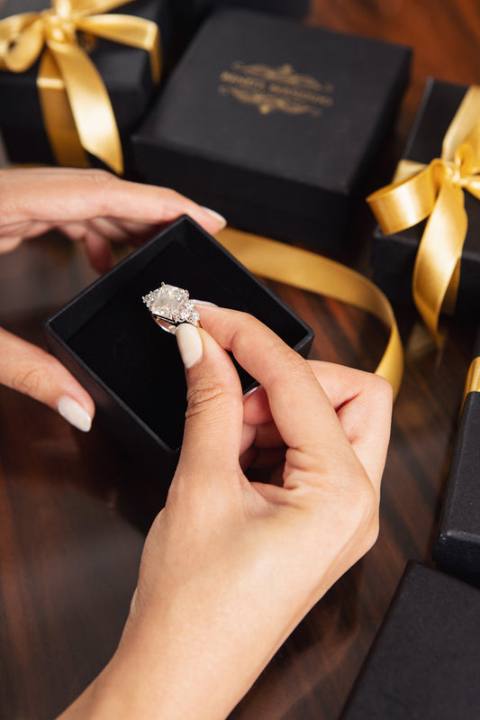 Diamante Natural, Sintético ou Moissanita: Qual Escolher?