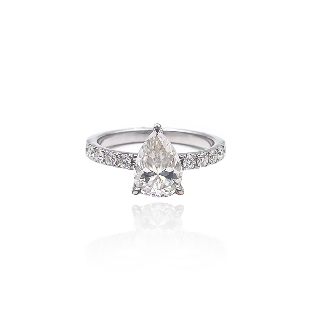 Meia Aliança Gota Moissanita 5,25ct