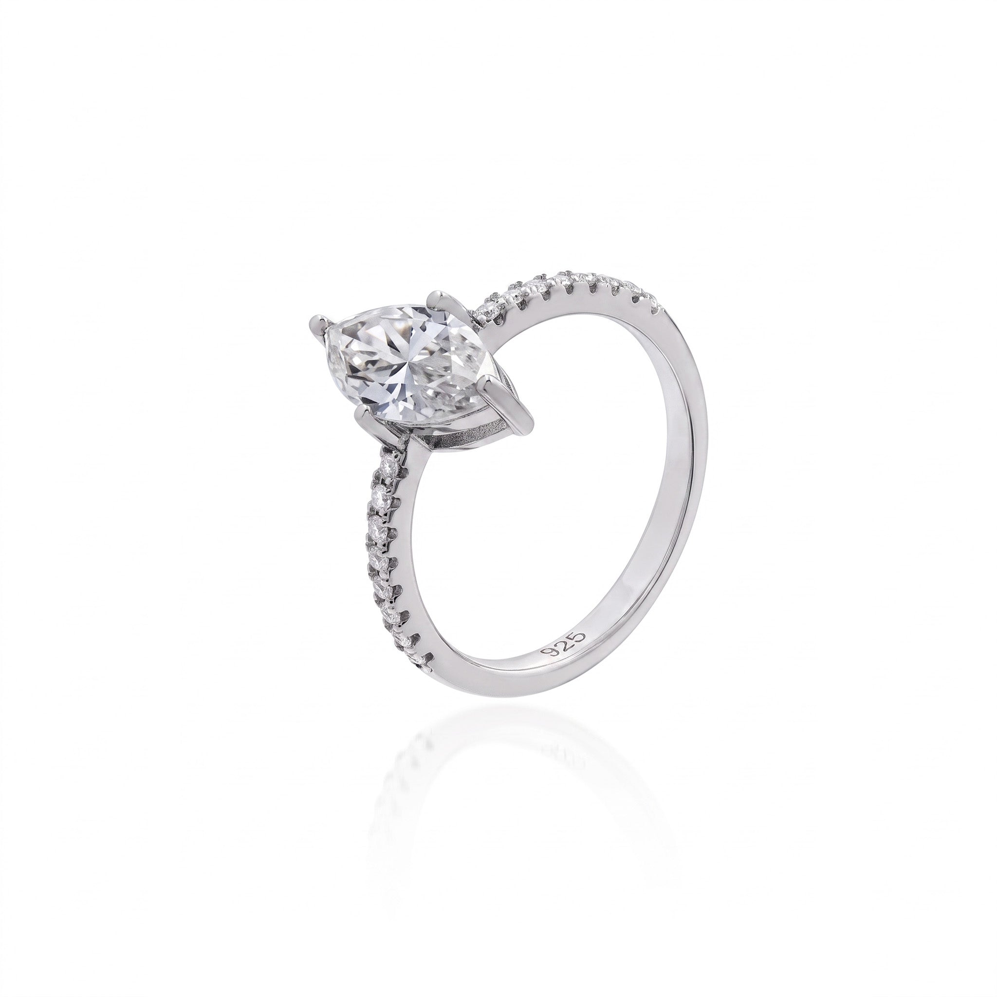 Aliança Solitário Moissanita Navete 12x6mm - 2.14ct