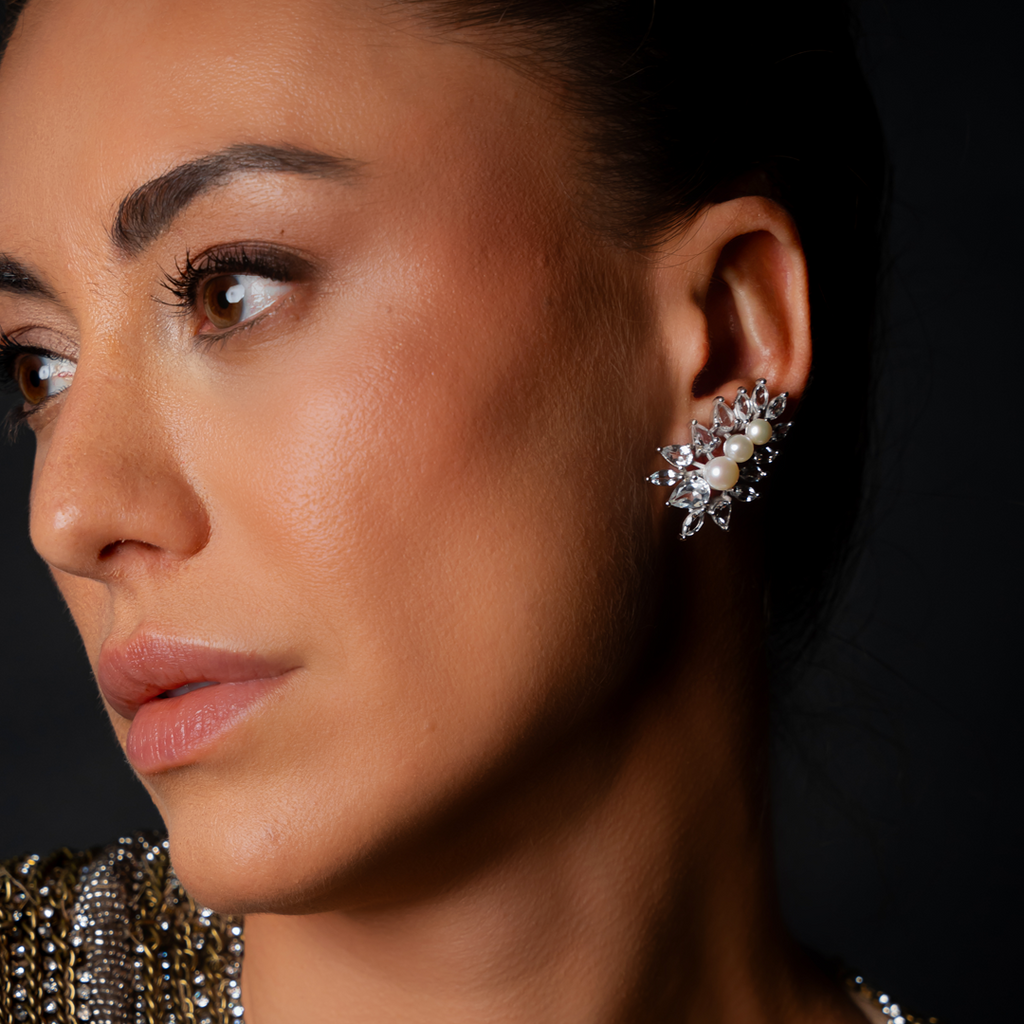 Brinco Earcuff Electra