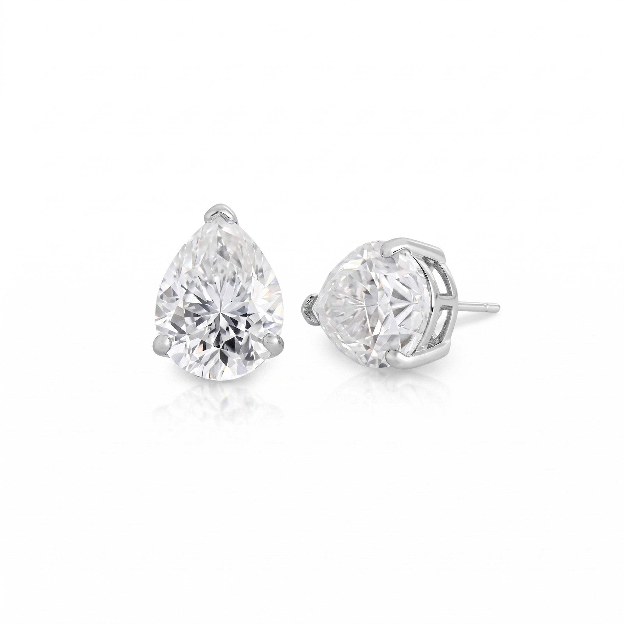 Brinco Solitário Gota de Moissanita 7mm - 3.80ct