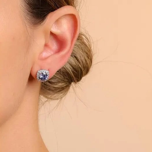 Brinco Solitário com Moldura