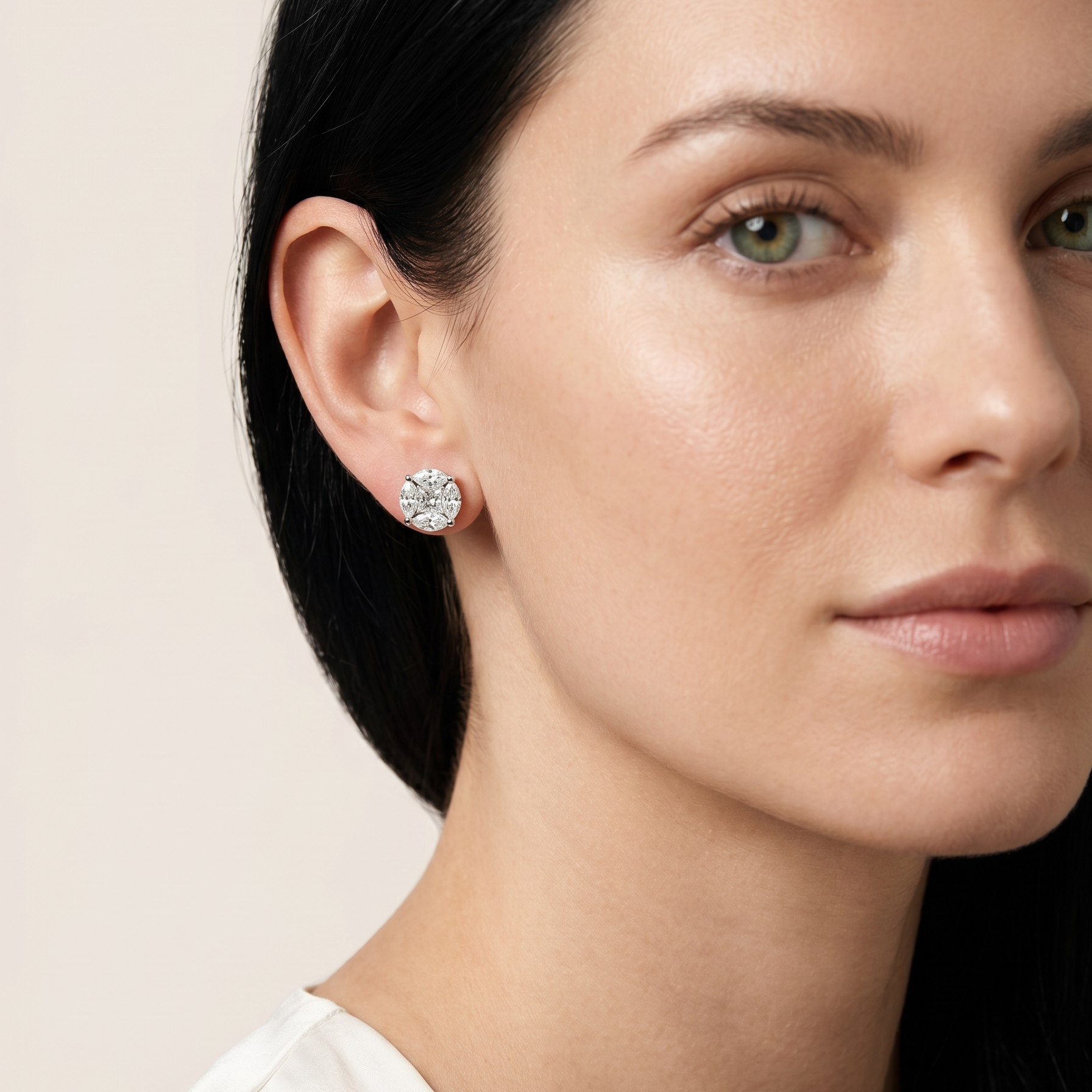 Brinco Solitário Cluster Moissanitas 3,00ct