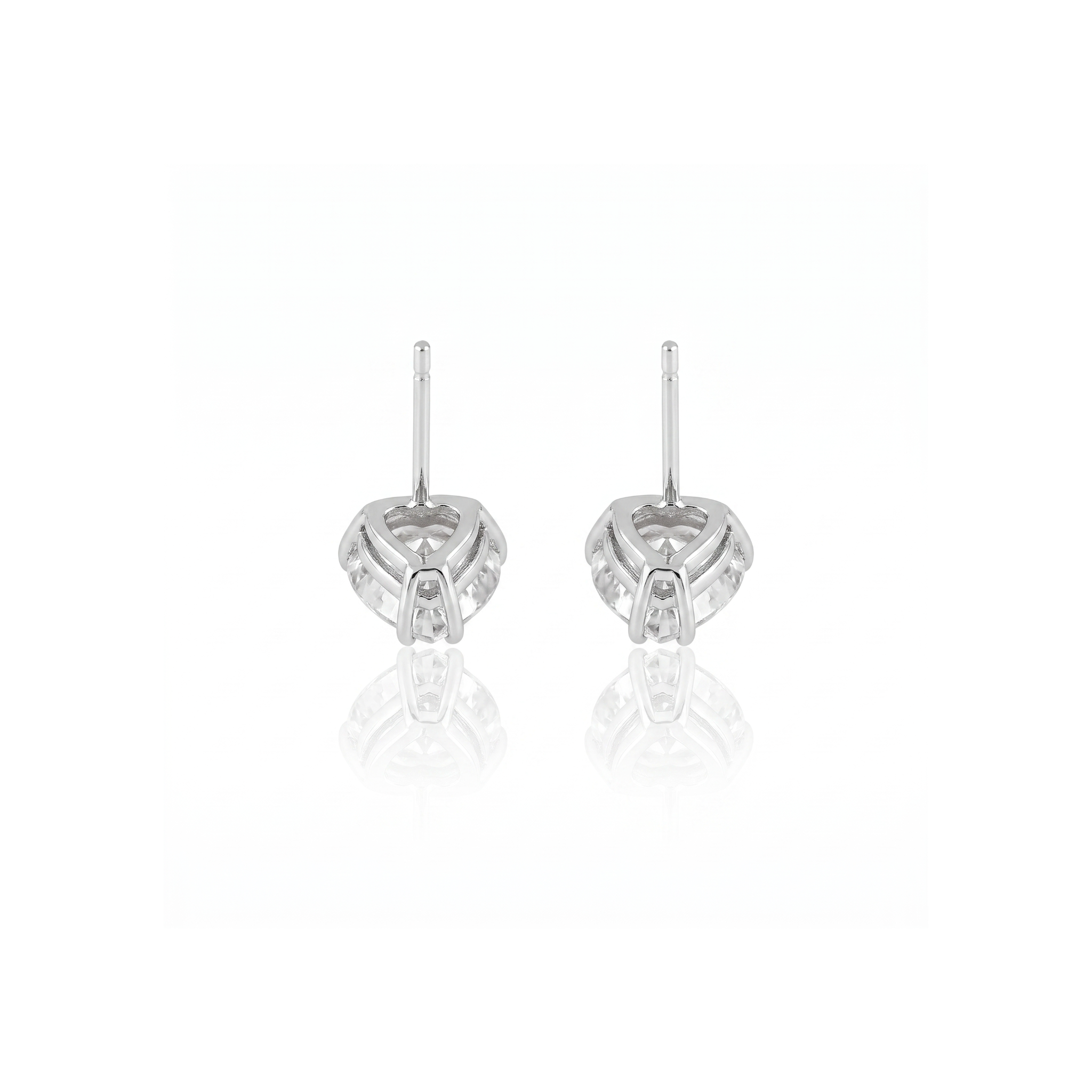 Brinco Solitário Coração de Moissanita 10mm - 5,50ct