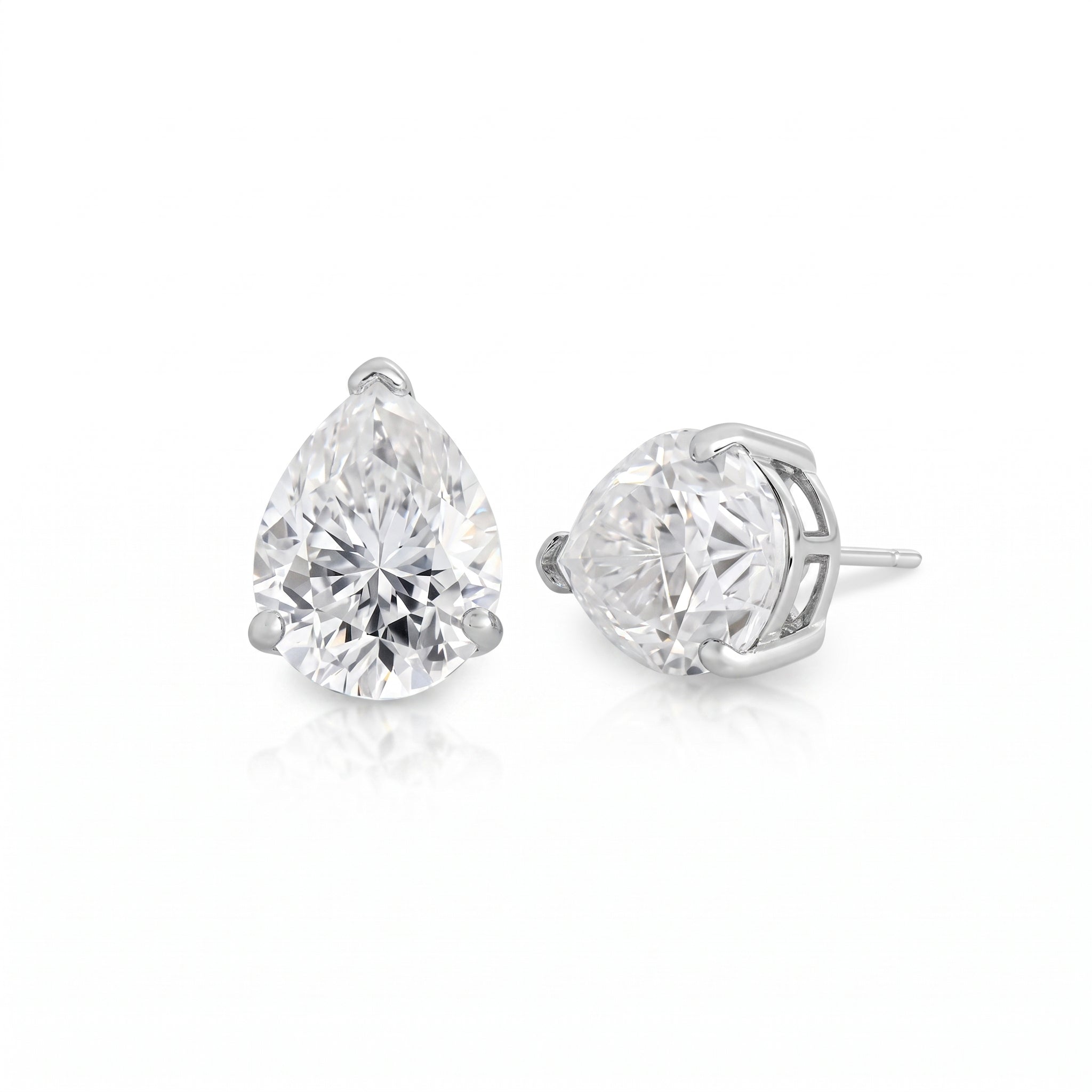 Brinco Solitário Gota de Moissanita 10mm - 7ct