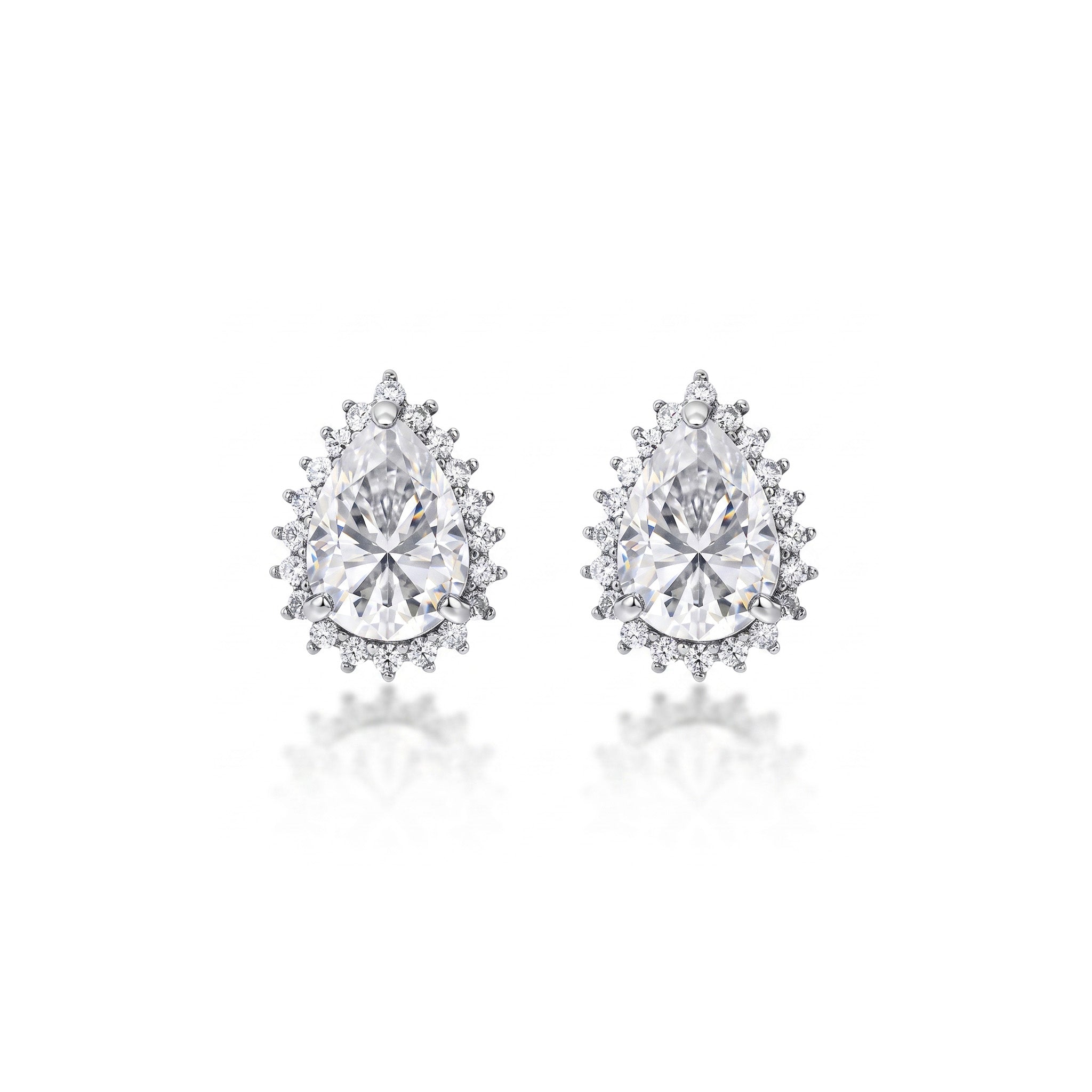 Brinco Gota de Moissanita com Moldura  7x9mm - 4.36ct