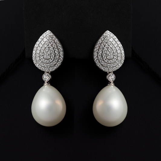 Brinco Gota Pavê Com Pérolas