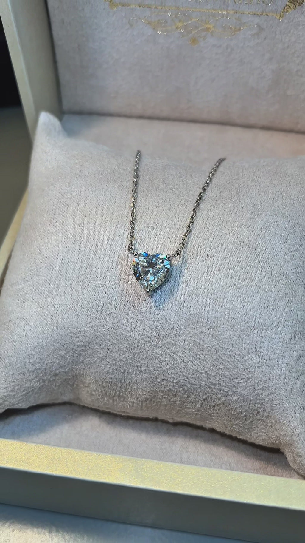 Colar Coração Moissanita 2,50ct