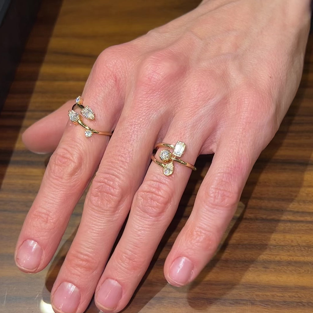 Anel Entreaberto com Moissanitas - 0.75ct