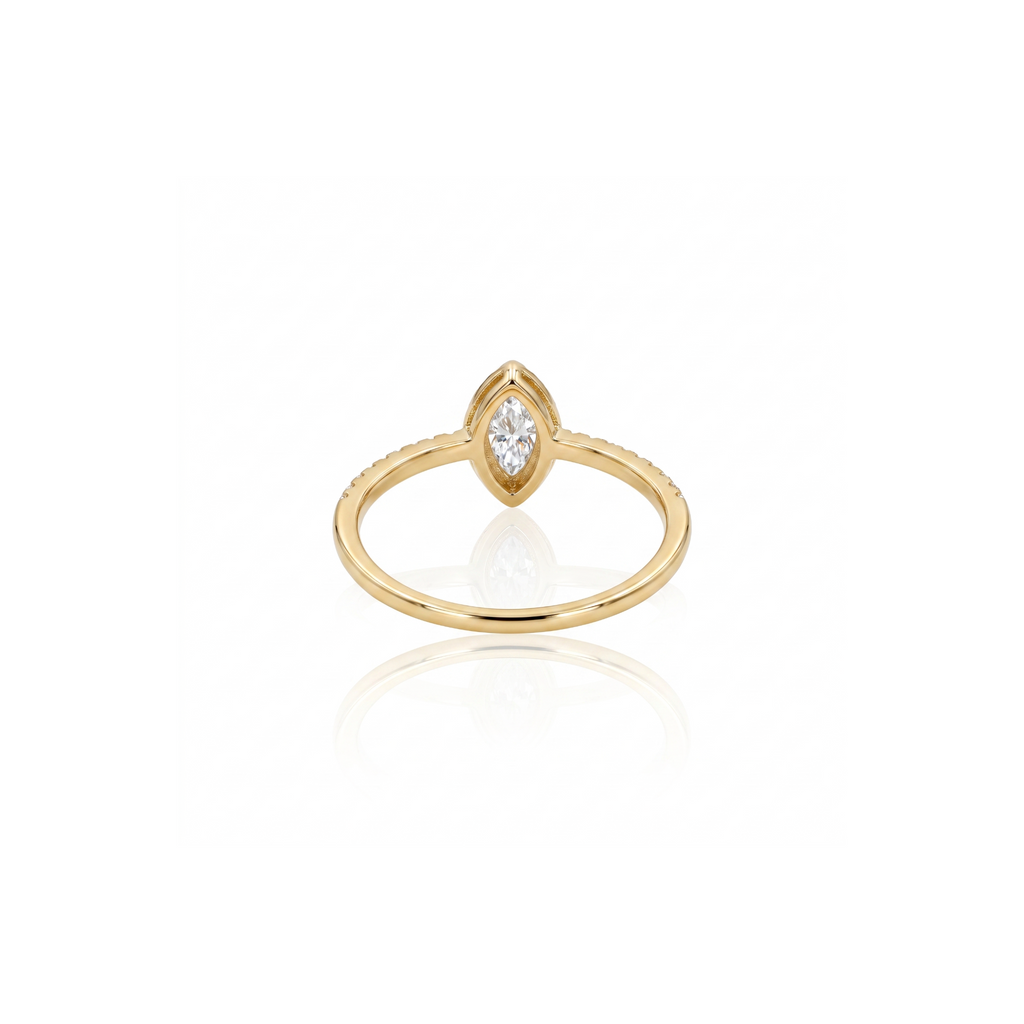 Aliança Solitário Moissanita Navete 6x3mm com Moldura- 0.10ct